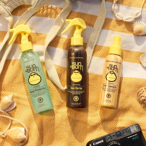 Vista 7 de Sun Bum Sea Spray Spray de sal marina texturizante y voluminizadora Protección UV con un acabado mate Fijación media Para todo