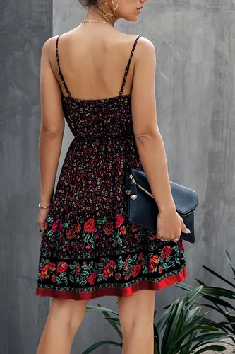Vista 4 de PRETTYGARDEN - Vestido corto floral de verano, cuello en V, tirantes delgados, abotonado, vestido de verano, vestido mini de verano con volantes