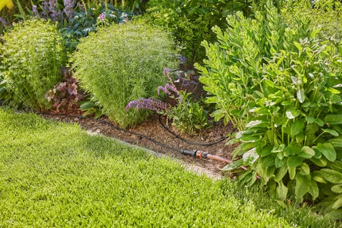 Vista 5 de Gardena Set de inicio Plantado Filas Microsistema de goteo Tamaño S