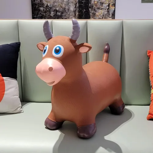 Vista 4 de HotMax Juguetes de Caballo Saltarín Toro Saltador, Saltador de Animal Inflable para Niños Pequeños o Niños, Juguetes de Granja de Salto Montables
