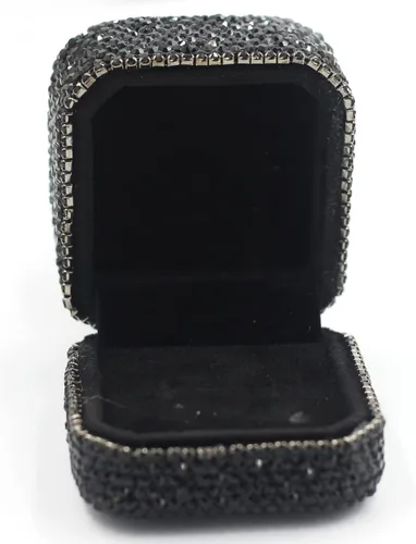 Vista 3 de Caja de anillos de cristal de lujo para aretes, caja de almacenamiento de joyería, caja de regalo para anillo de propuesta, ceremonia, boda, Negro