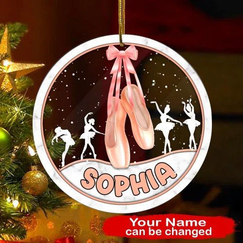 Vista 2 de Zapatos de ballet personalizados, regalos para mujeres, nombre personalizado de 2.90 x 2.90 pulgadas, para colgar en el árbol, decoración del hogar