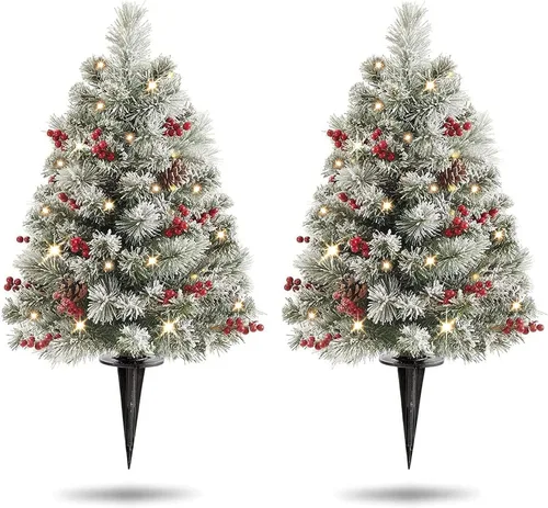 Vista 2 de OasisCraft - Juego de 2 árboles de Navidad artificiales para exterior de 24 pulgadas con relleno de urna escarchada, árbol de Navidad preiluminado