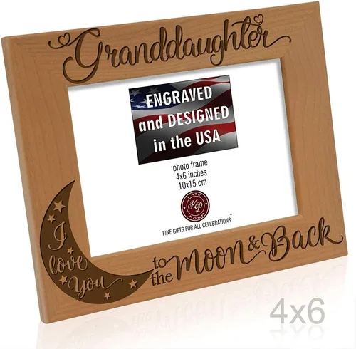 Vista 5 de KATE POSH Marco de fotos de madera grabado para nieta con texto en inglés "I Love You to the Moon and Back", regalos para abuelos, Navidad