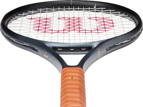 Vista 5 de Wilson RF 01 Laver Cup 2025 - Raquetas de tenis de rendimiento para adultos, ensartadas con Sensation 16 Natural a tensión de rango medio