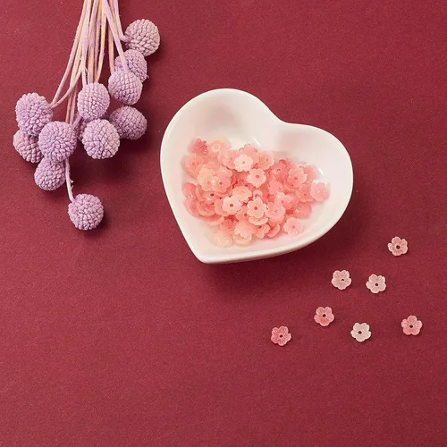 Vista 5 de Airssory 100 cuentas de polvo de conchas en forma de flor, cuentas rojas, espaciadores, cuentas sueltas a granel para decoración de joyas, 0.31 x #01