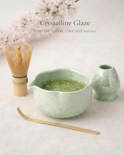 Vista 3 de Juego de batidor de matcha, kit de 4 piezas con cuenco de matcha de cerámica, batidor de bambú, soporte para batidor, scroop - Juego completo de té
