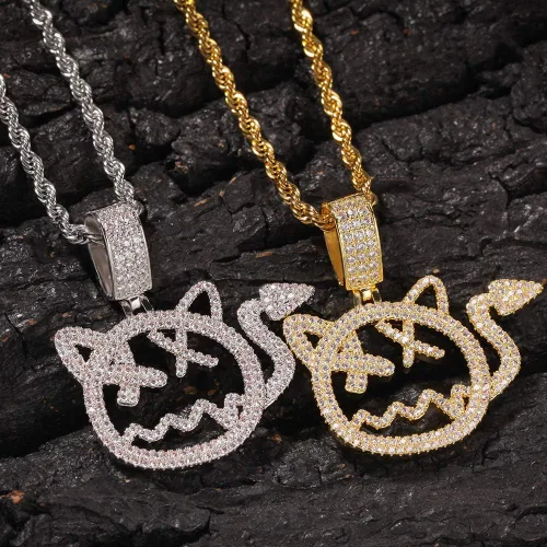 Vista 2 de Kmasal - Collar con colgante de diablo de dibujos animados para hombre y mujer