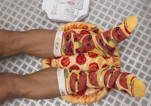 Vista 4 de PIZZA CALCETINES BOX 4 pares MIX Hawaii Italian Pepperoni Calcetines de algodón hechos en la UE