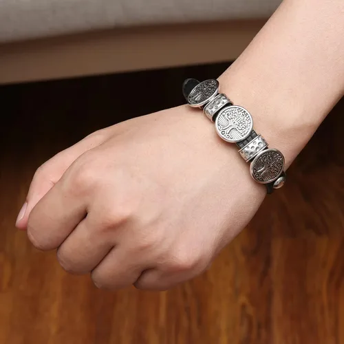 Vista 4 de HZMAN Pulseras vikingas trenzadas de cuero para hombres y niños, estilo nórdico, vintage, árbol de la vida, pulsera de talismán, regalo de joyería