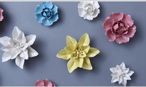 Vista 6 de VOSAREA Escultura artística de lirio de cerámica para colgar en la pared, decoración floral para sala de estar, dormitorio, oficina y jardín