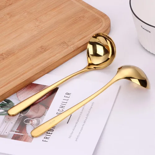 Vista 2 de Cucharón dorado de 9.5 pulgadas SUS304 de acero inoxidable para sopa de 2 onzas, cucharón de cocina para salsa de salsa para servir (juego de 2)
