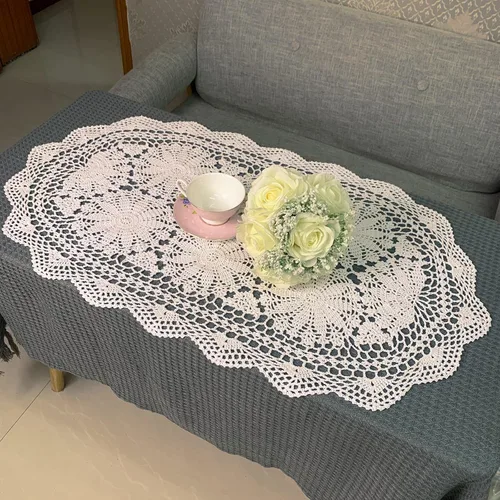 Vista 2 de USTIDE Camino de mesa ovalado de ganchillo hecho a mano de 20 x 31.5 pulgadas, tapices de encaje, decoración de mesa de café, sofá, soporte de TV