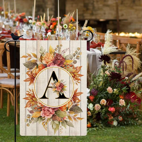 Vista 3 de Bandera de jardín pequeña con monograma con letra A, bandera de arpillera para familia, apellido, inicial, 12.5 x 18 pulgadas, bandera floral