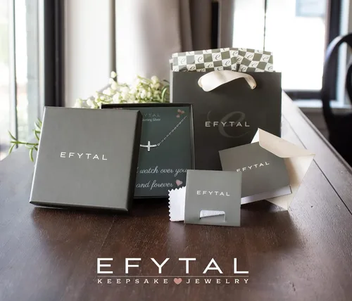Vista 6 de EFYTAL Regalos cristianos para mujer, pequeño colgante de cruz de circonita cúbica lateral, regalos de confirmación para niñas adolescentes. Regalos