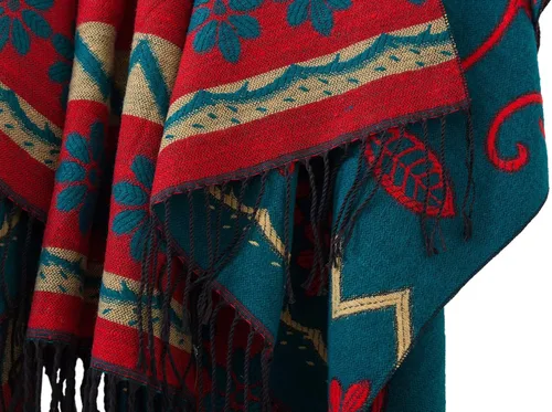 Vista 6 de Poncho con flecos, con estampado vintage, estilo retro, a la moda, para mujer. Capa, chal.