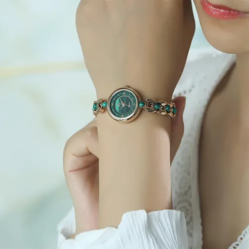 Vista 7 de Relojes para mujer, reloj de enfermera, impermeable, para mujer, pulsera de muñeca, simple, dorado, elegante, impermeable, reloj de cuarzo