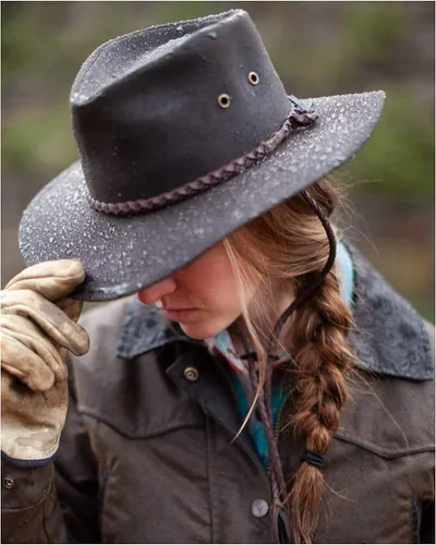Vista 4 de Outback Trading Grizzly - Gorro