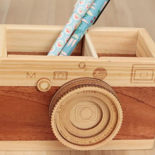 Vista 2 de BestAlice Soporte para lápices de madera para cámara, soporte para bolígrafo de escritorio, accesorios de escritorio retro, decoración