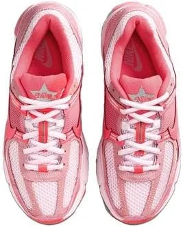 Vista 3 de Nike Zoom Vomero 5 "Triple Pink" para mujer FQ0257 666