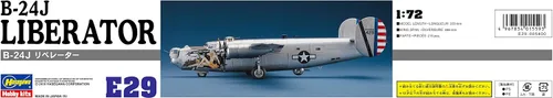 Vista 4 de Hasegawa Kit modelo Liberator B-24J a escala 1:72