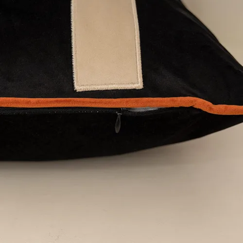 Vista 4 de Yangest Funda de Almohada Decorativa de Terciopelo Negro con Rayas Patchwork, Funda de Cojín Moderna de 18x18 Pulgadas para Sofá, Sillón