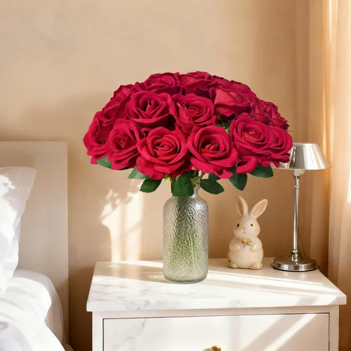 Vista 9 de 100 rosas artificiales rojas a granel, ramo de rosas artificiales de seda de terciopelo con tallos para decoración de bodas, flores falsas