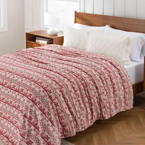Vista 8 de Berkshire Peanuts® VelvetLoft® - Manta de felpa de Snoopy con bonito personaje, acogedora manta Fairisle Crimson Neutral, manta de 55 x 70 pulgadas