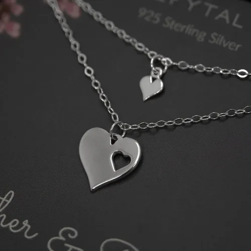 Vista 5 de Juego de madre-hija, collares de recorte de corazón, 2 collares de plata de ley para regalo del Día de la madre