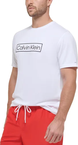 Vista 2 de Calvin Klein Manga corta ligera de secado rápido para hombre, protección UPF 40+