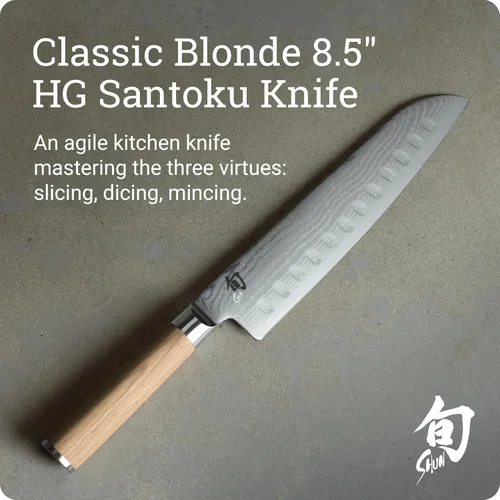 Vista 2 de Shun Cuchillo Santoku de tierra hueca rubio clásico de 8.5 pulgadas