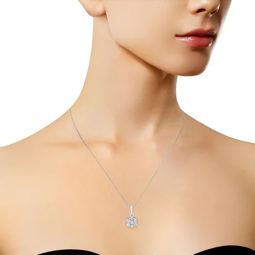 Vista 4 de Haus of Brilliance . Collar con colgante de plata de ley 925 de 12 qttw cultivado en laboratorio con 7 piedras en racimo floral de 18 pulgadas