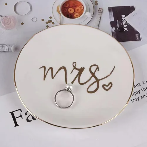Vista 6 de Engagement Ring Dish Jewelry Tray, Great for Her Engagement Engaged Ring Dish Holder Bride Ring Holder Gold Ceramic Trinket Tray Wedding Accessories
