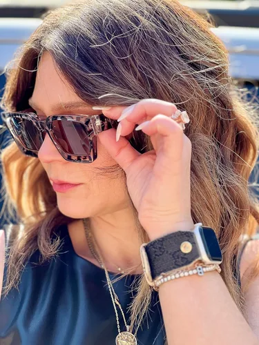 Vista 69 de VISOONE Moda 100% UV400 Protección Rectángulo TR90 Y2K Gafas de sol Accesorios para Mujeres Hombres RIVER, Transparente/Gris Rosa