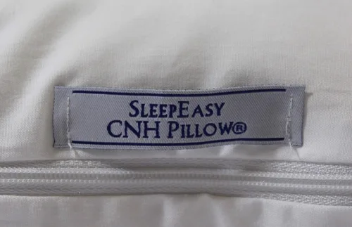 Vista 4 de SleepEasy - Almohada CNH de algodón cómoda con orificio para las orejas para dormir de lado, alivio de presión y dolor, ergonómica, transpirable e