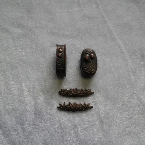 Vista 30 de Espada samurái japonesa KOSHIRAE – Fuchi Kashira Menuki 01-77