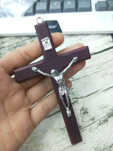 Vista 7 de Regalo católico para hombre y mujer, hecho a mano en Tierra Santa, Crucifijo de madera natural, Crucifijo de oración y celebración de cruz, colgante