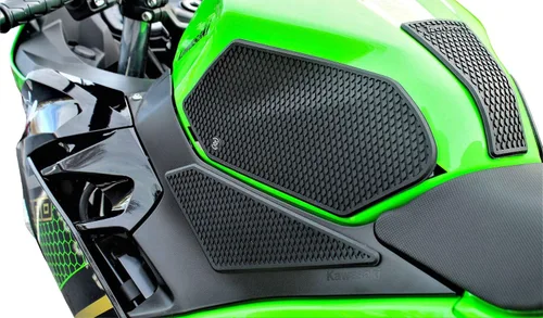 Vista 4 de TechSpec Puños para tanque Gripster - Compatible con KAWASAKI NINJA 400 (2017 - ACTUAL) - 62-2532-SS - SnakeSkin