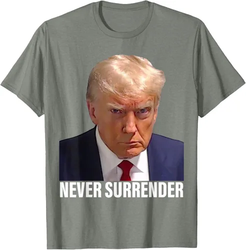Vista 27 de Camiseta Pro Trump Mugshot Never Surrender para hombre y mujer, Negro