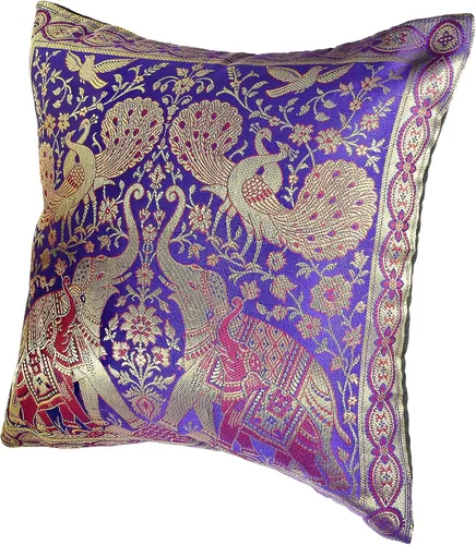 Vista 3 de AeraVida Juego de fundas de cojín de seda con diseño de elefante, pavo real y pájaro (amatista púrpura)