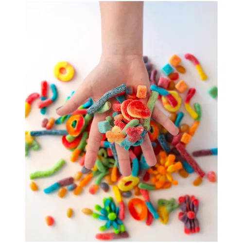 Vista 5 de Trolli Gummi Creations - Caramelo de gomitas ácidos, 4.25 onzas (paquete de 12)