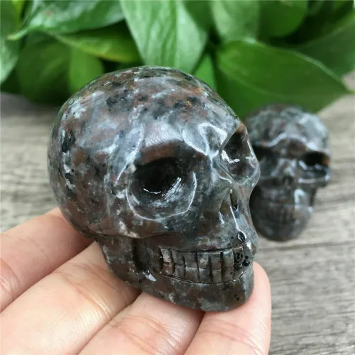 Vista 3 de TEAMWILL 2" Natural Flame's Stone Cuarzo Calavera Cristal Tallado a Mano Curación 1pc
