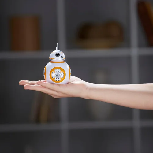 Vista 6 de Juego Bop It! Edición Star Wars BB-8, Regalos para Niños, Juegos Electrónicos para Niños de 8 años en adelante (Exclusivo de Amazon)