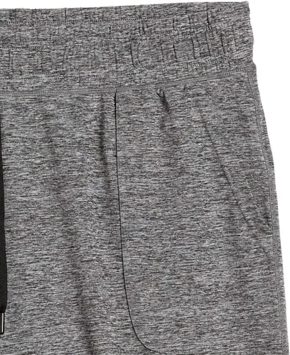 Vista 8 de Tienda Essentials Women's Brushed Tech Stretch Short (Available in Plus Size)
