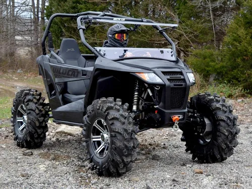 Vista 2 de SuperATV Parabrisas abatible resistente a los arañazos para Arctic Cat Wildcat Trail Sport 2015 + - Hecho de policarbonato de 1/4 de pulgada