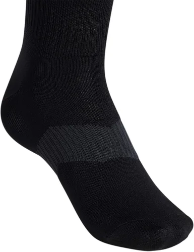 Vista 5 de adidas Metro V OTC