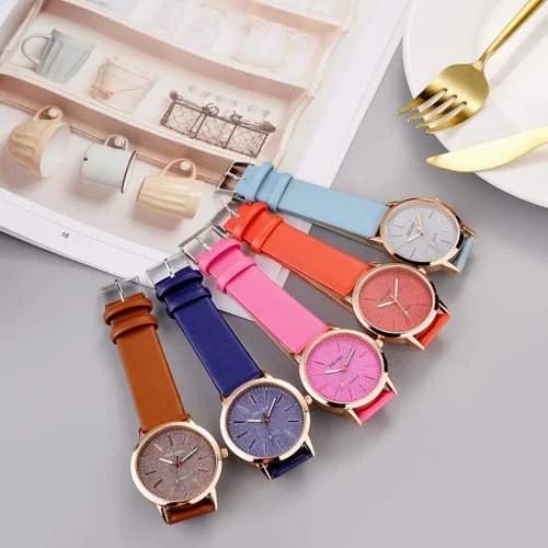 Vista 4 de Reloj de pulsera para mujer, estilo vintage, Torre Eiffel de París, de piel y cristal