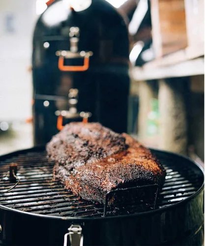 Vista 5 de ProQ Ahumador de barbacoa (Excel V4) - Ahumador de carne de carbón 4 en 1 - Ahumador y parrillas al aire libre - Barbacoa con ahumador