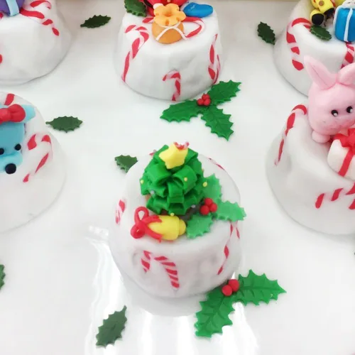 Vista 9 de KALAIEN 3 unids Holly Leaf Plunger Cutter Fondant Hornear Herramientas Cake Cookie Sugarcraft Decoración Molde