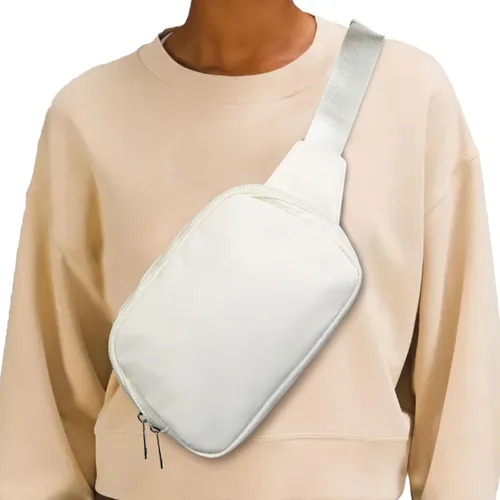 Vista 8 de Everywhere - Riñonera grande de 2 litros, impermeable para todas partes, para mujeres y hombres con correa ajustable, Blanco, Moda